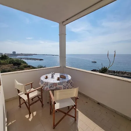 Monolocale Con Spettacolare Vista Mare Галлиполи
