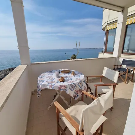 Апартаменты Monolocale Con Spettacolare Vista Mare Галлиполи